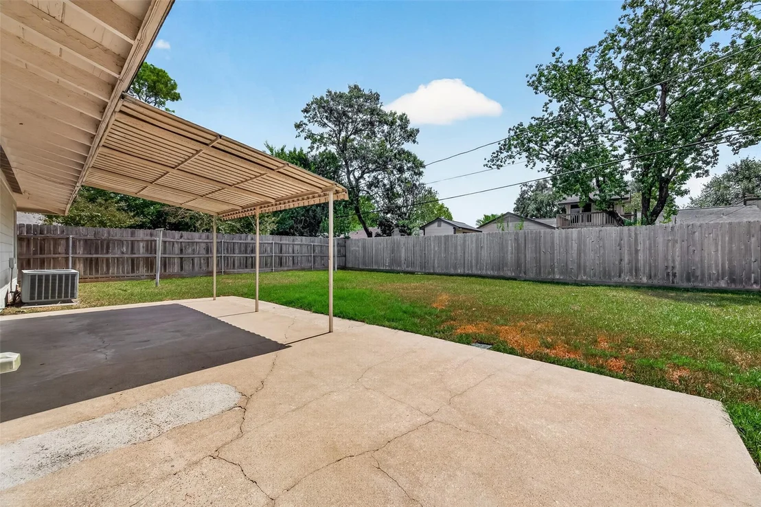 Photo of 4749 Redstart Street