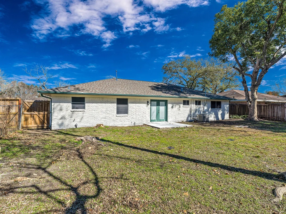 Photo of 5619 Effingham Drive
