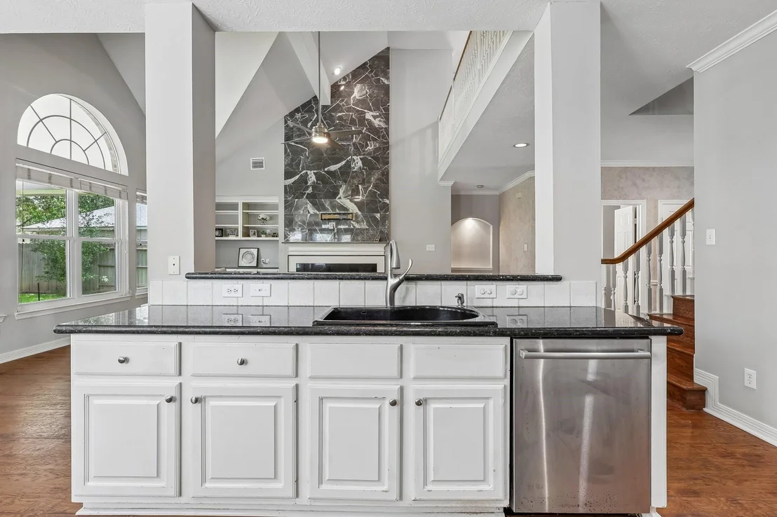 Photo of 4115 Cedar Bend Drive