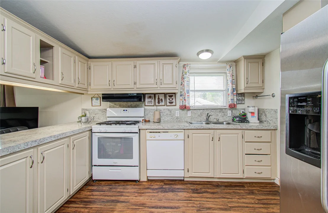 Photo of 36 W Old Field Drive