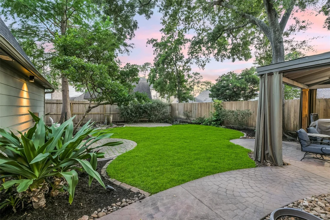 Photo of 3823 Elmcrest Drive