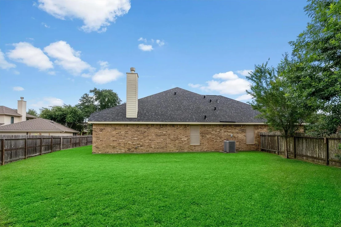 Photo of 25604 Ayers Lane