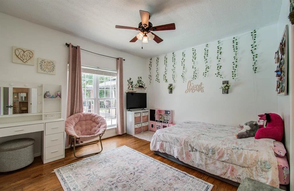 Photo of 11311 Chevy Chase Drive