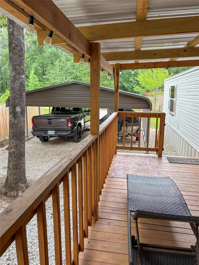 Photo of 1161 Hidden Oaks Drive
