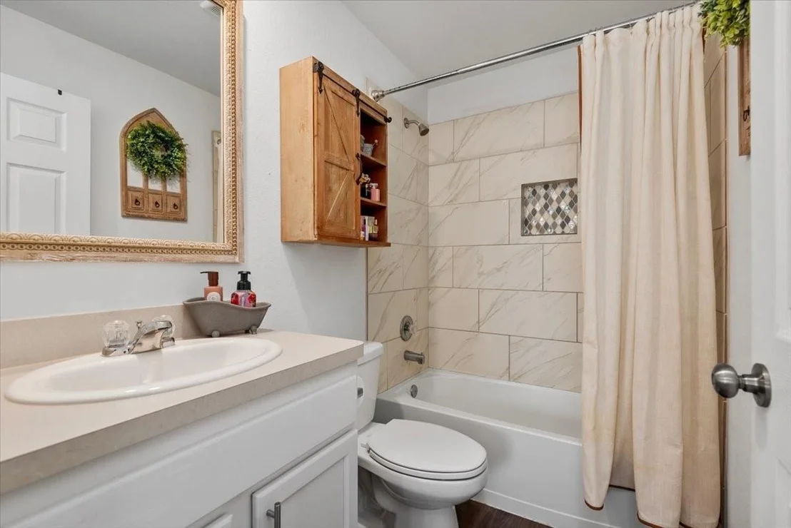 Photo of 7835 Sundrop Hill Trail