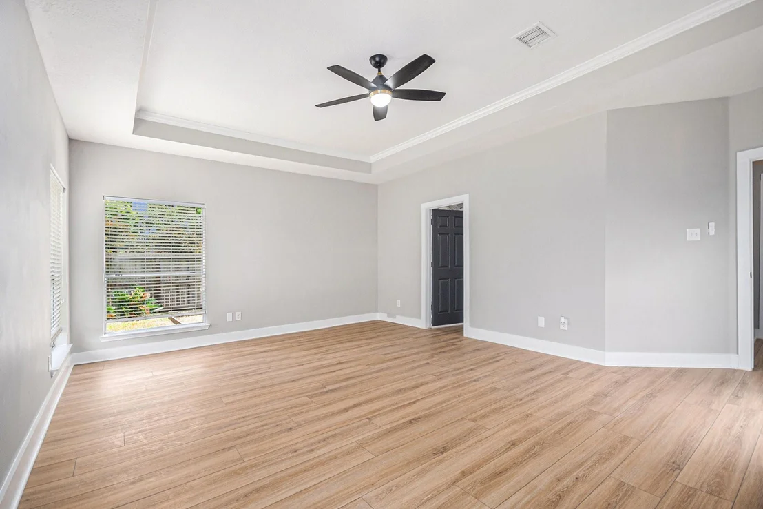 Photo of 7643 Rainbow Bend Drive