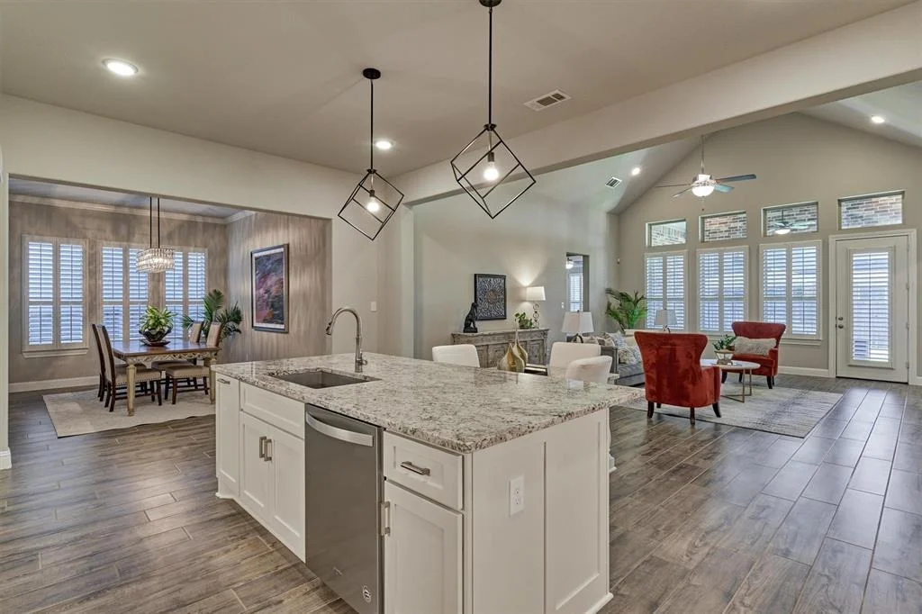 Photo of 8 Snowdrop Lily Drive