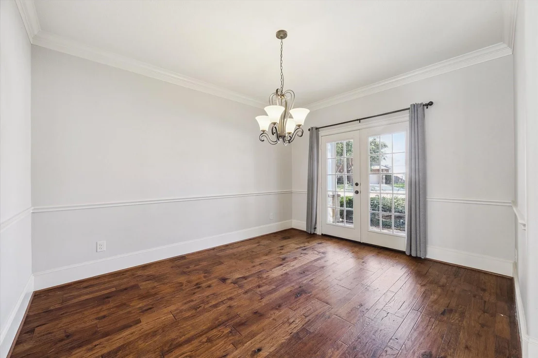 Photo of 27423 Sunrise Ranch Lane