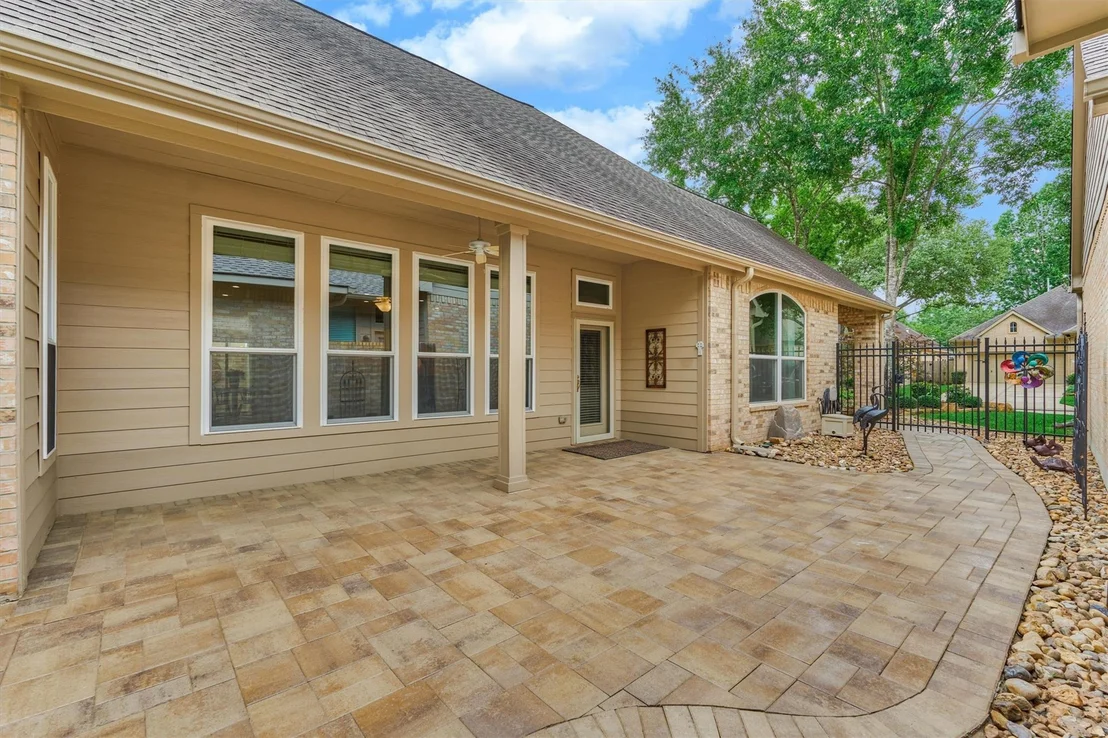 Photo of 18 Coachman Ridge Place