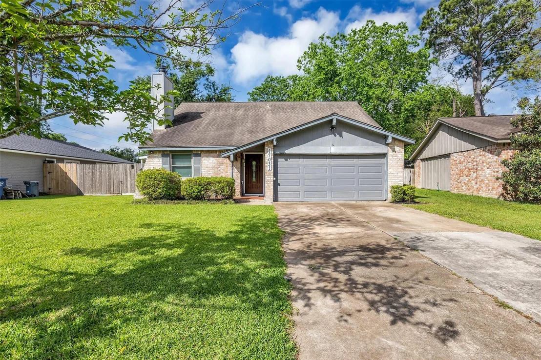 Photo of 17031 Seven Pines Drive