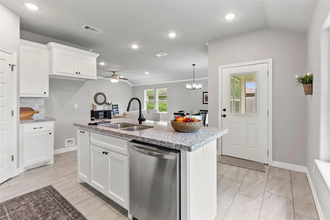Photo of 1432 Camellia Street