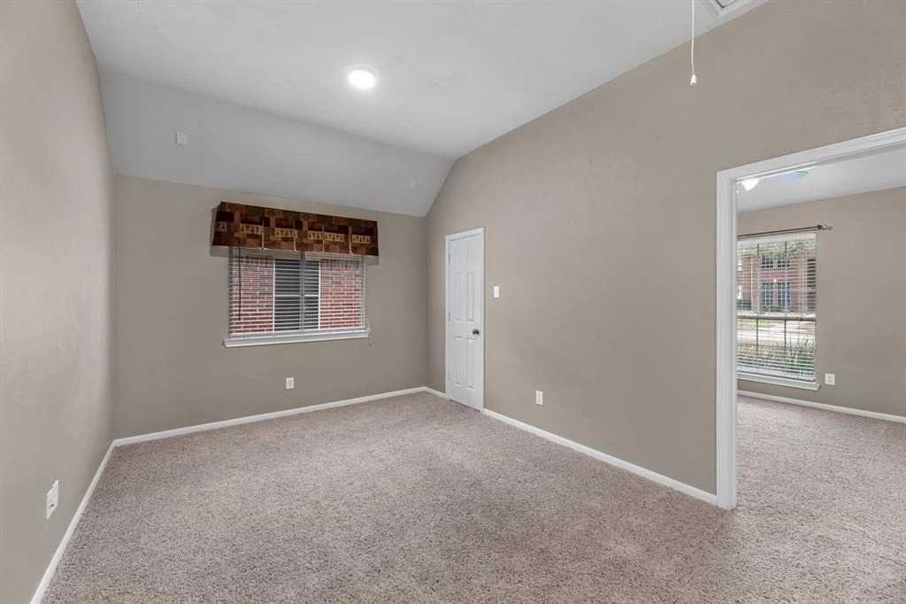 Photo of 15806 Spring Trail