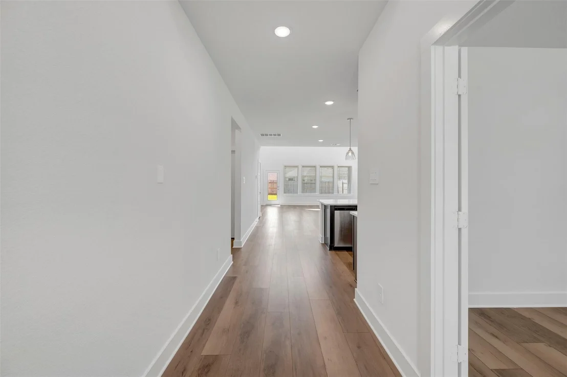 Photo of 20715 Draper Road