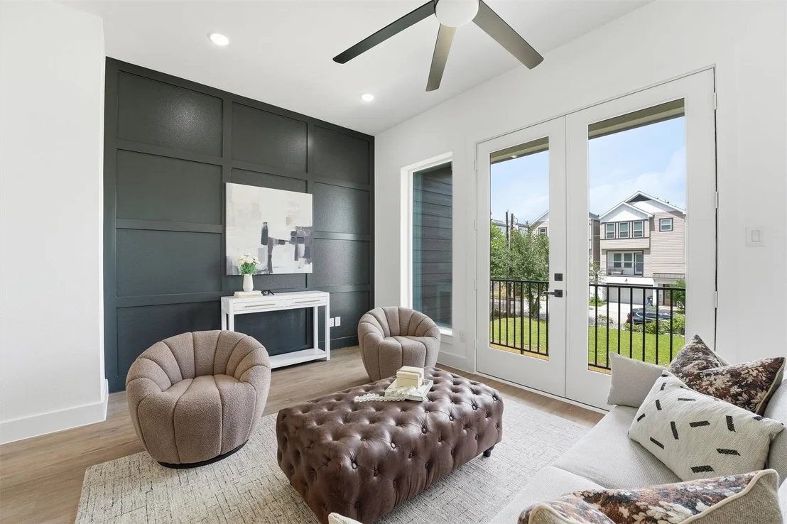 Photo of 3614 Bastrop Street
