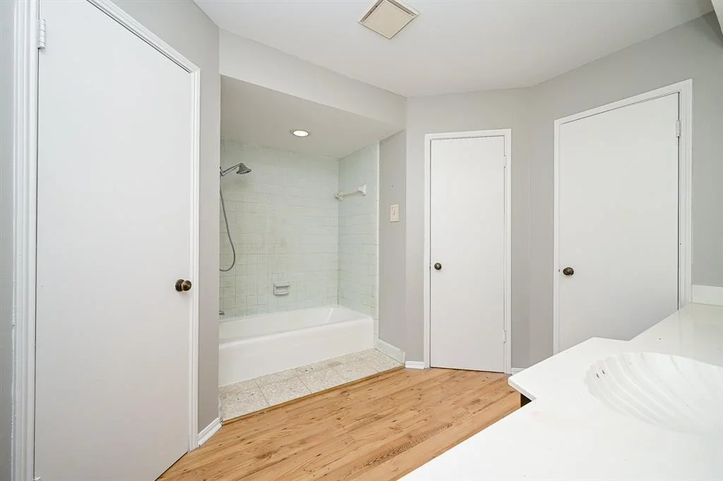 Photo of 17815 Loring Lane