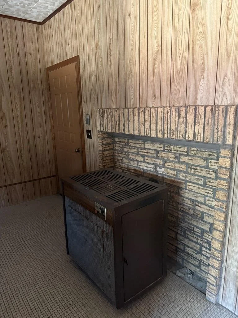 Photo of 1229 E State Highway 63