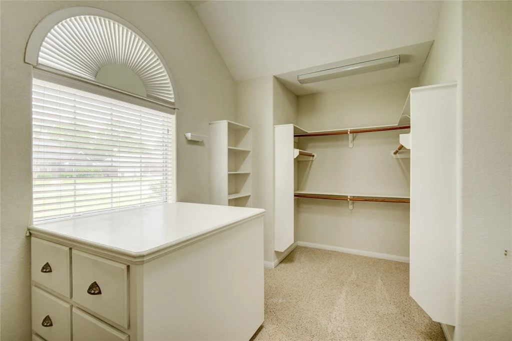 Photo of 306 Williamsburg Avenue