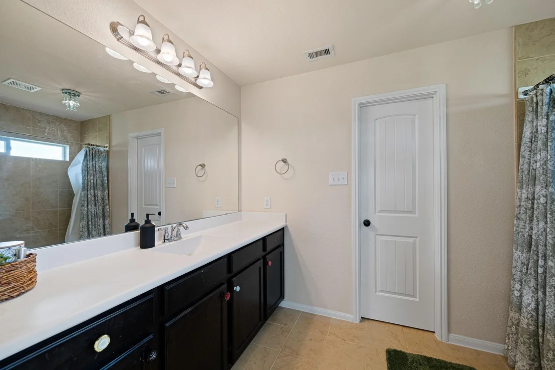 Photo of 7411 Tejas Lakes Trail