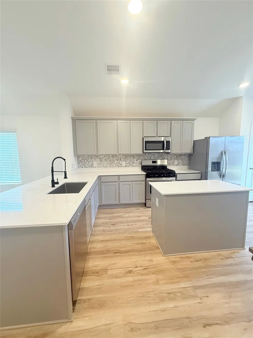 Photo of 4227 Sterling View Boulevard