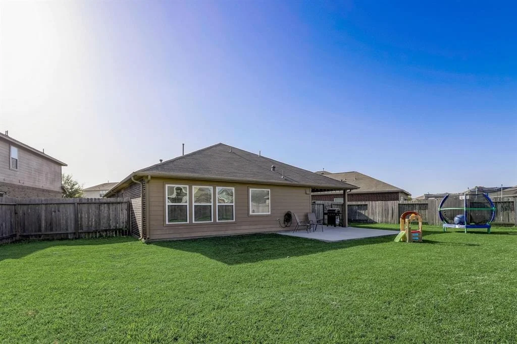 Photo of 3122 Lodgemist Lane