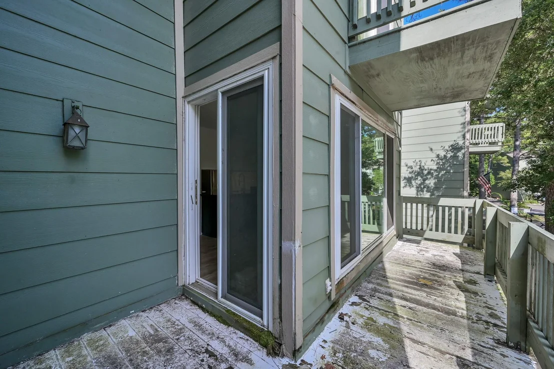 Photo of 162 Villa Way