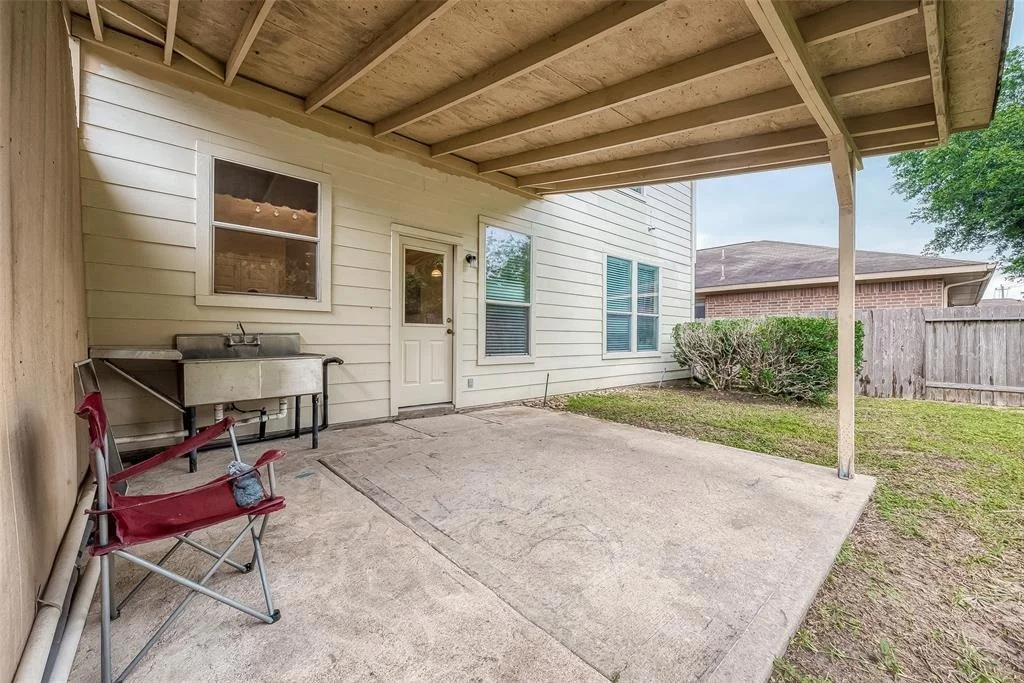 Photo of 9727 Fieldbloom Lane