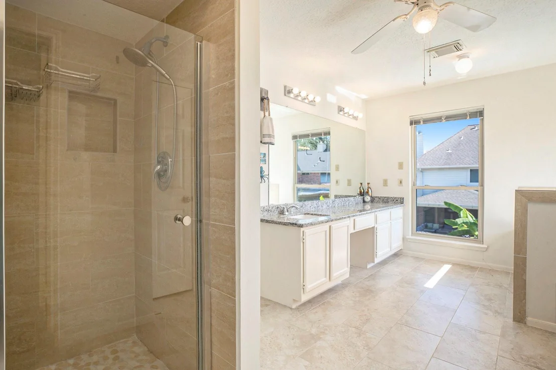 Photo of 1003 Glenview Drive