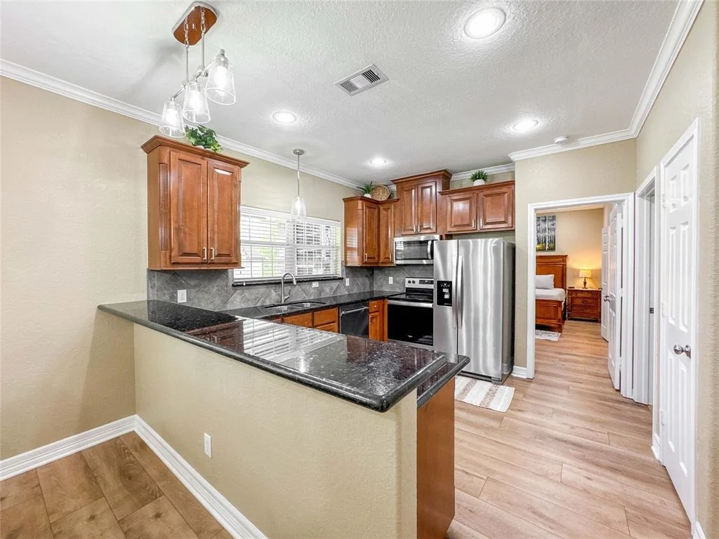 Photo of 15229 Cedar Street