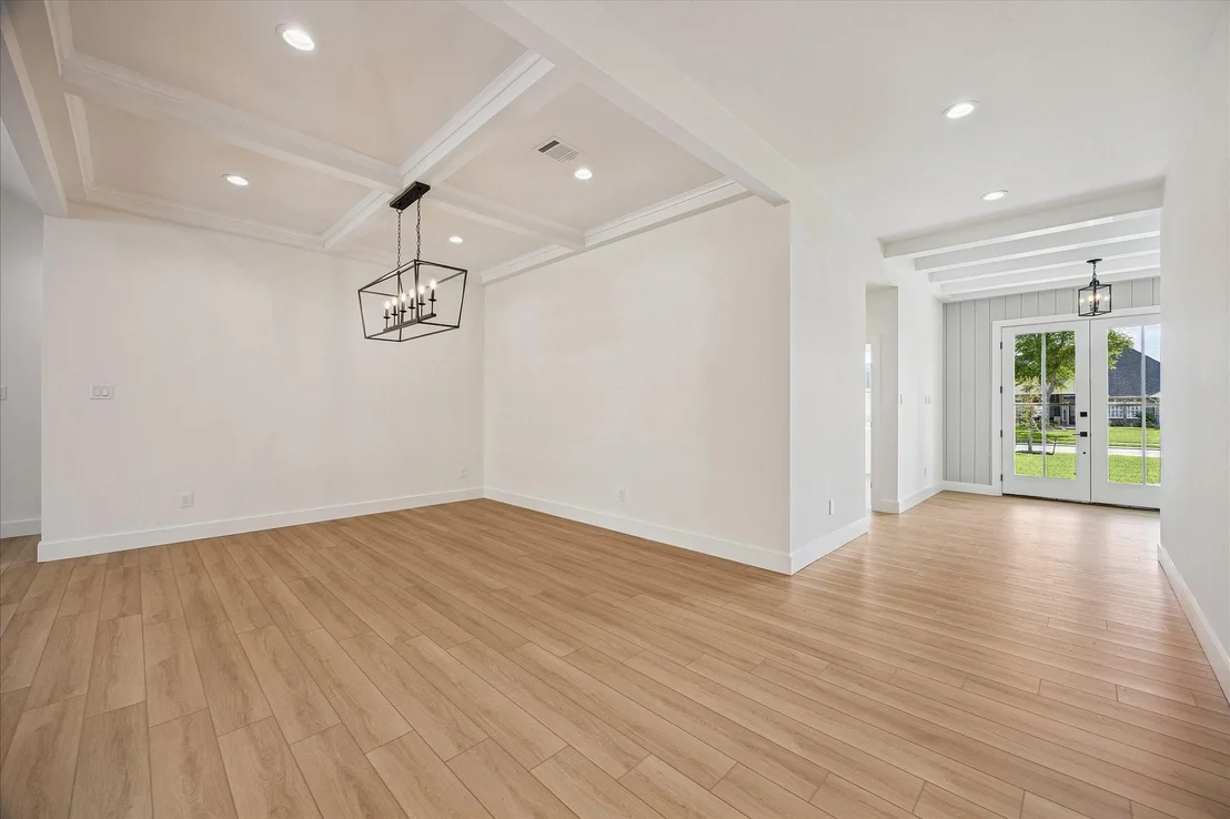 Photo of 3134 W Tower