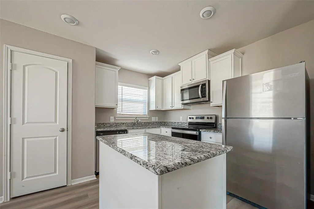 Photo of 25357 Cypress Bend Drive