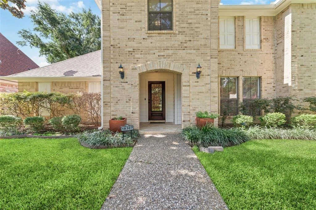 Photo of 18307 Cransley Drive