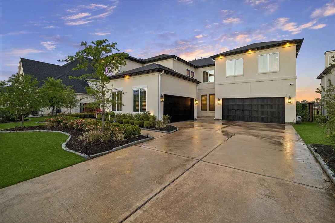 Photo of 28015 Royal Swan Lane