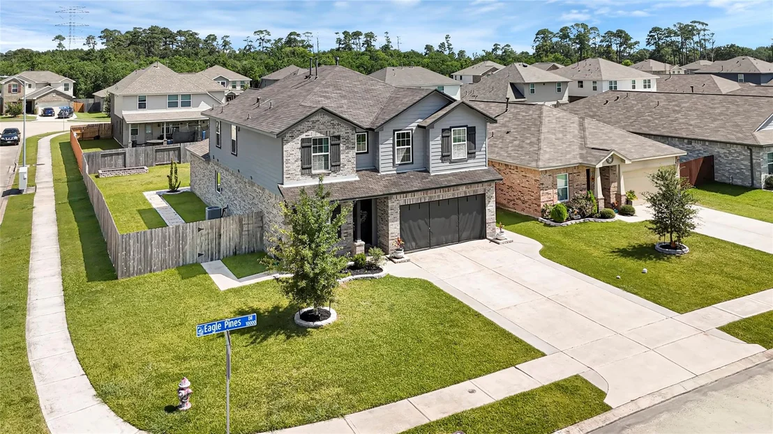 Photo of 10003 Eagle Pines Drive