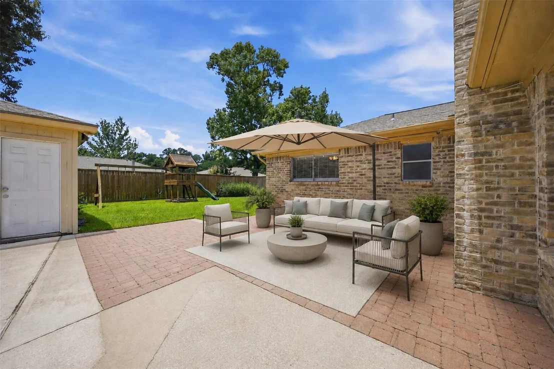 Photo of 24015 Spring Mill Lane