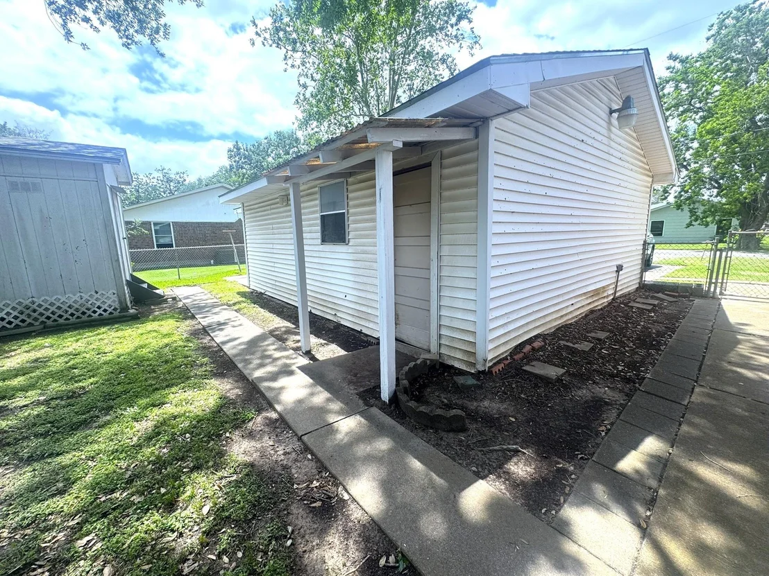 Photo of 203 Franklin Road