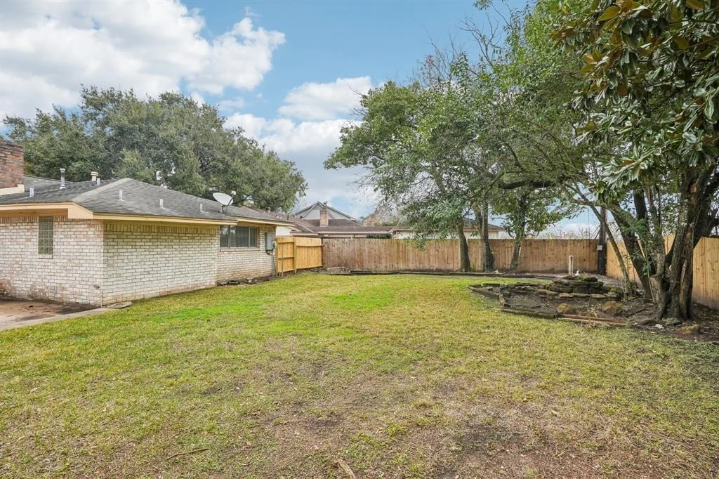 Photo of 12502 Wrenthorpe Drive