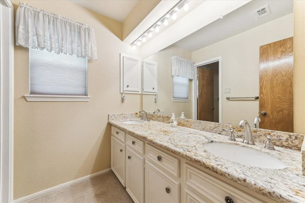 Photo of 16422 Brookvilla Drive