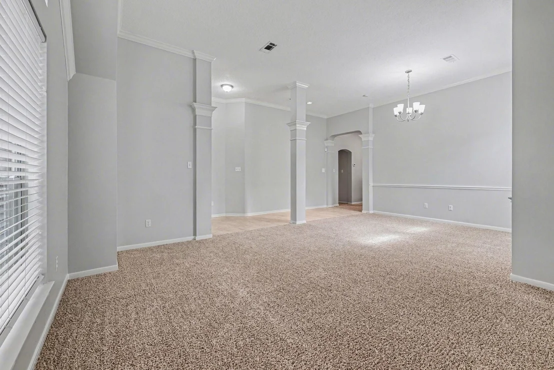 Photo of 215 Bristol Bend Circle
