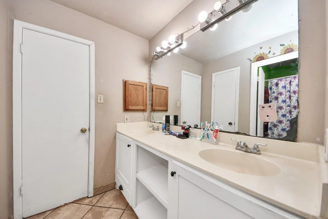 Photo of 3302 Hombly Road