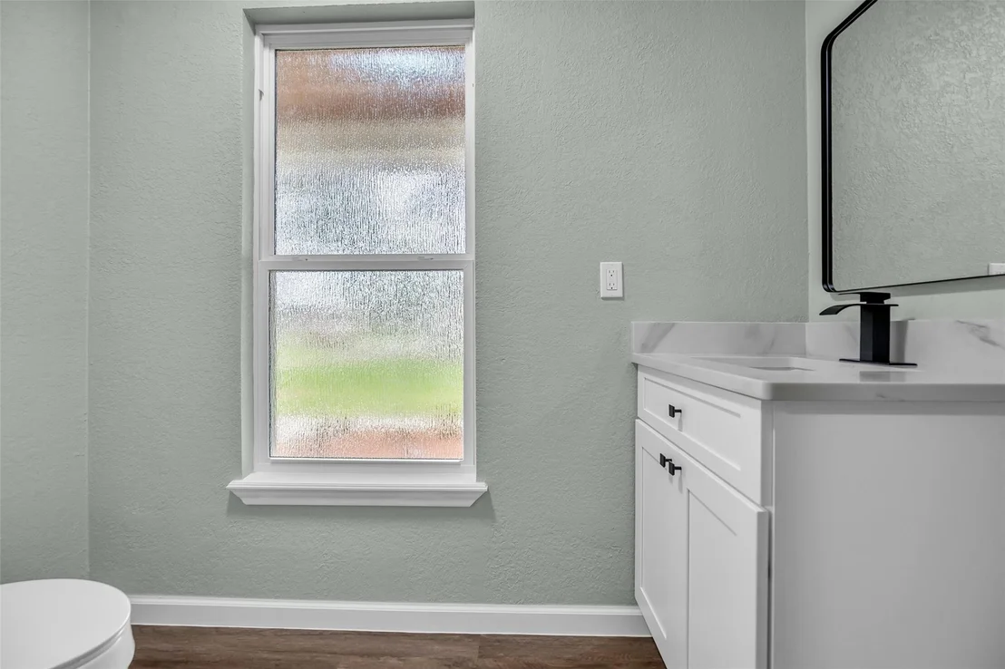 Photo of 24614 Moorgate Lane