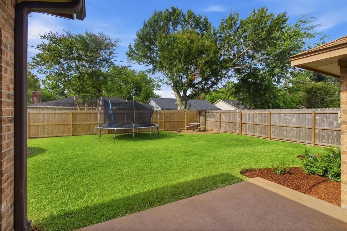 Photo of 712 Manor Drive