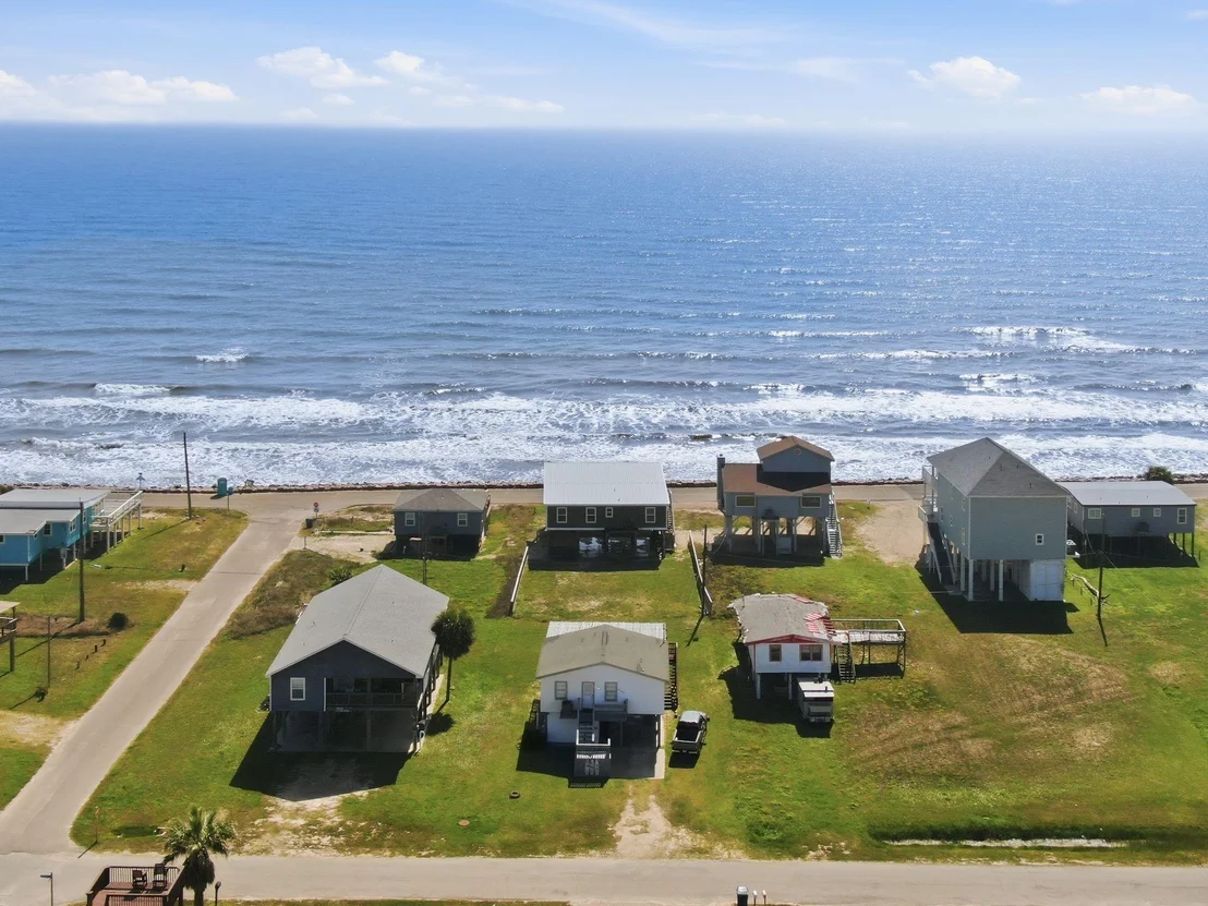 Photo of 706 Beach Drive