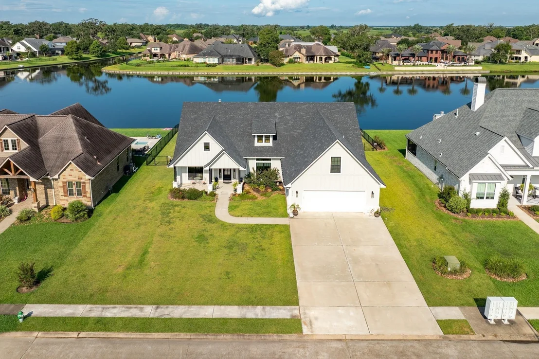 Photo of 217 Arrowhead Drive