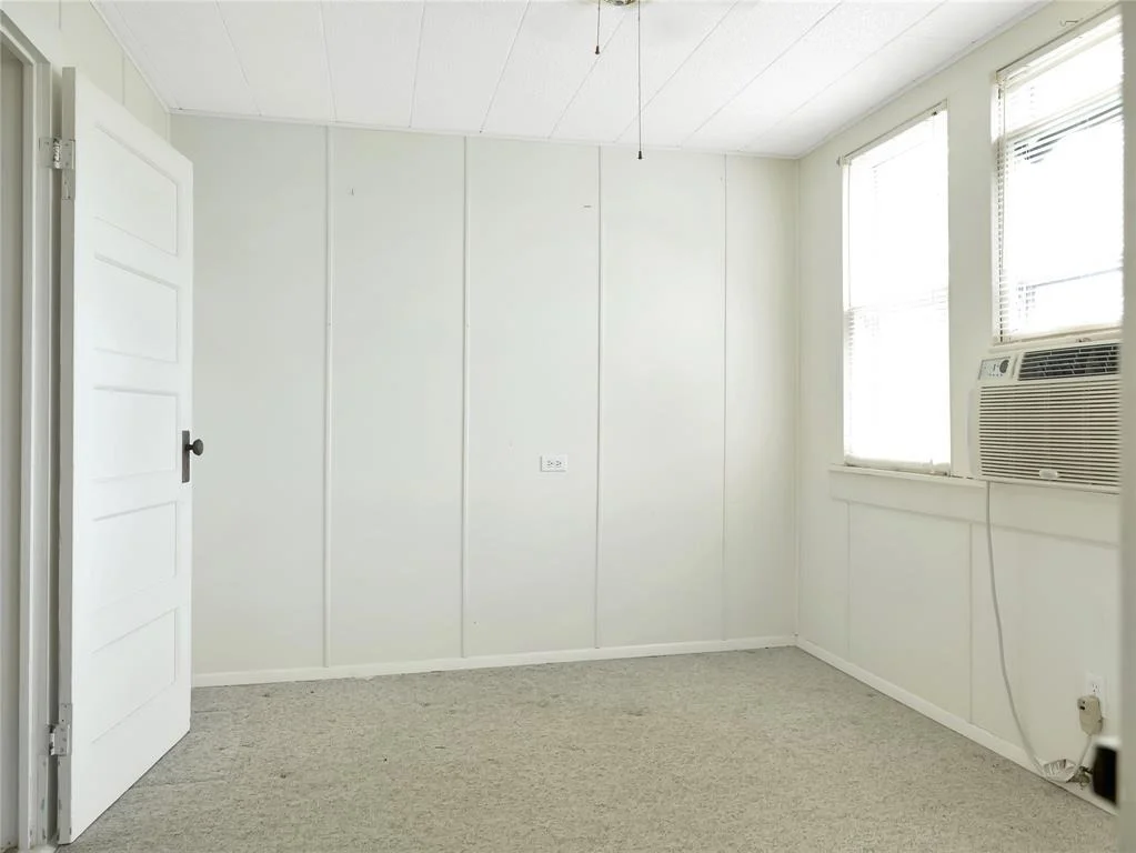 Photo of 1233 Eagle Lake Road