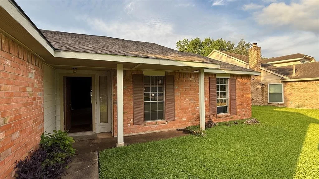 Photo of 1830 Lansdowne Drive