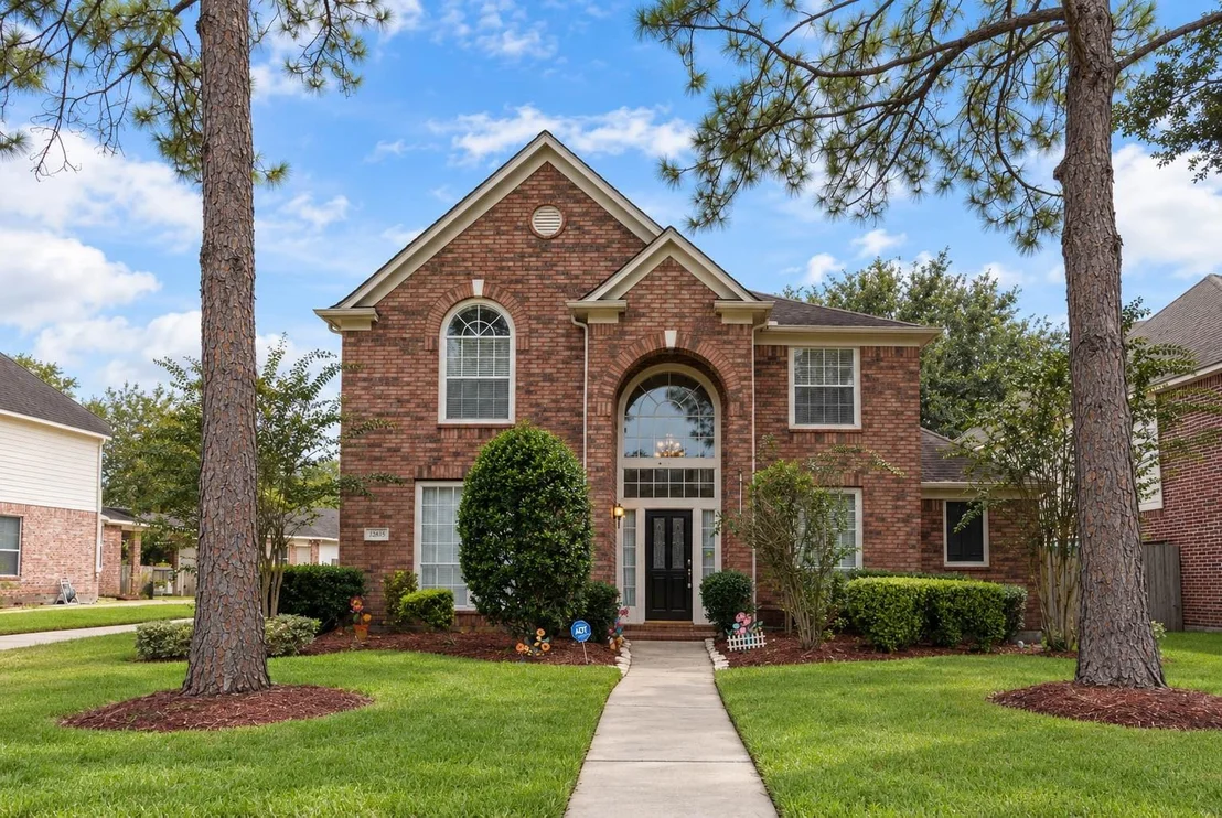 Photo of 2618 Pinebend Drive