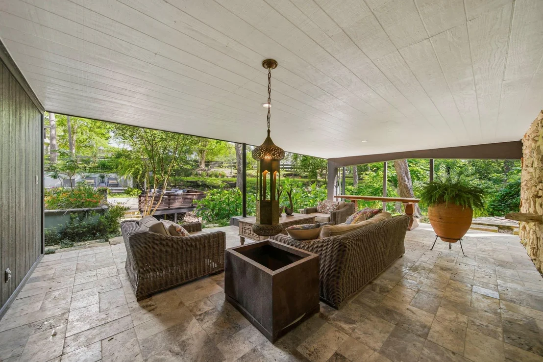 Photo of 203 Chimney Rock Road