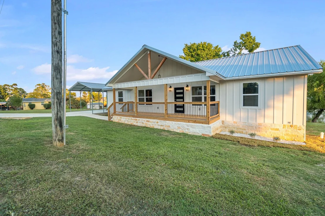 Photo of 90 Coolcrest Drive