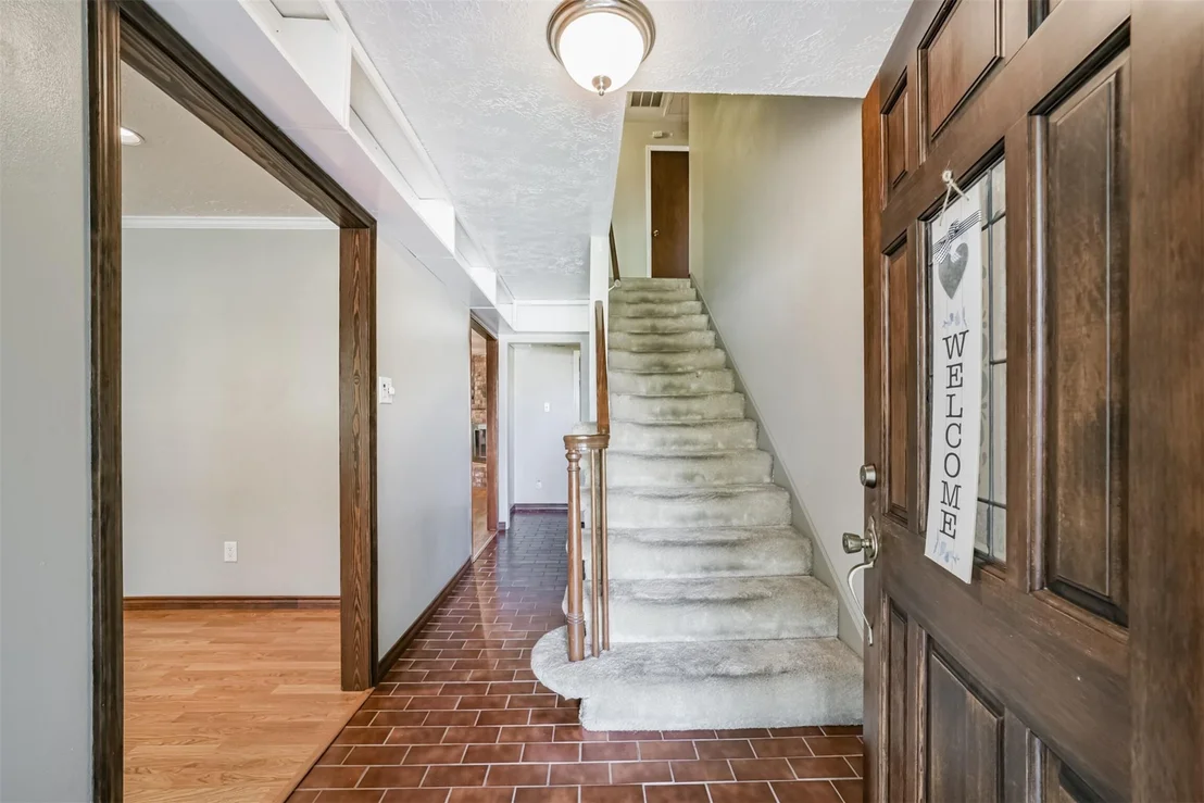 Photo of 7622 Eichler Drive