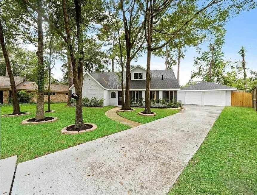 Photo of 10067 Briarwild Lane